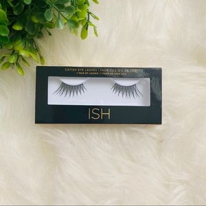 ISH catish eyelashes one pair of lashes